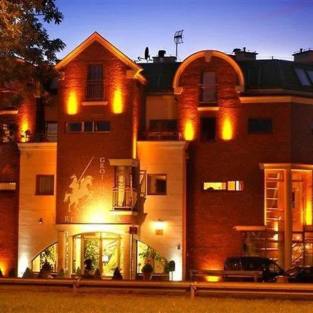 Grot Hotel