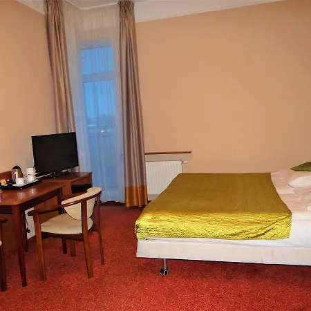 Grot Hotel